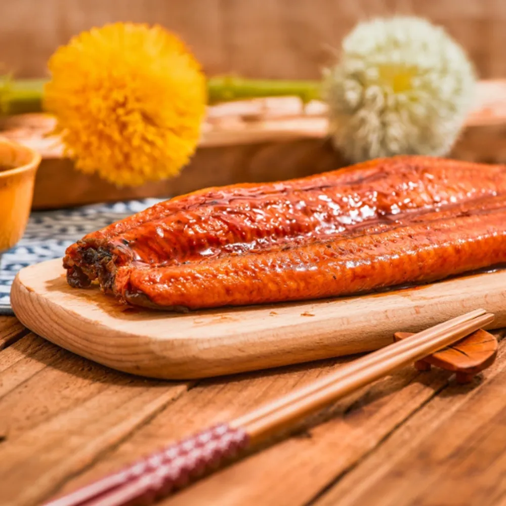 【蘇班長安心石斑】外銷日本頂級蒲燒鰻魚300g±5%/片 3片/組 含魚頭(不必飛日本 在家也能享用頂級鰻魚飯)