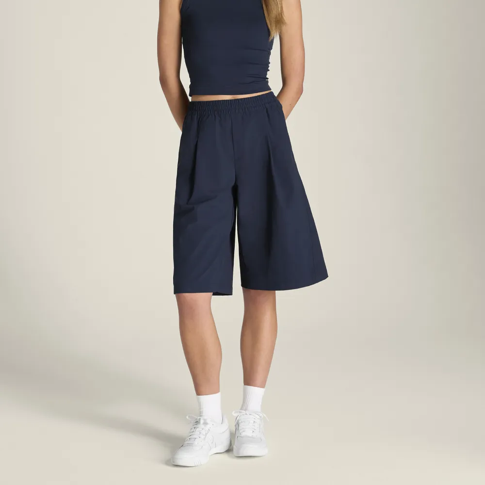 【WILSON】Sporting Manor Short Classic Navy 女款 服飾 短褲 百慕達短褲 寬褲 海軍藍 WE00346U001001