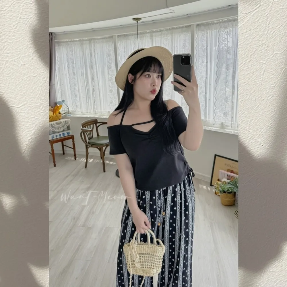【Want-Meow】85公斤可穿/顯瘦辣美前抓皺雙側抽繩露肩繞頸上衣大學T短袖T(大碼上衣/大碼/大尺碼/短袖上衣)