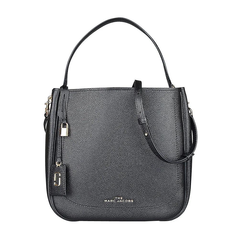 【MARC JACOBS】MARC JACOBS THE DIRECTOR HOBO金字LOGO荔枝紋牛皮磁吸式肩背斜背托特包(黑x藍)