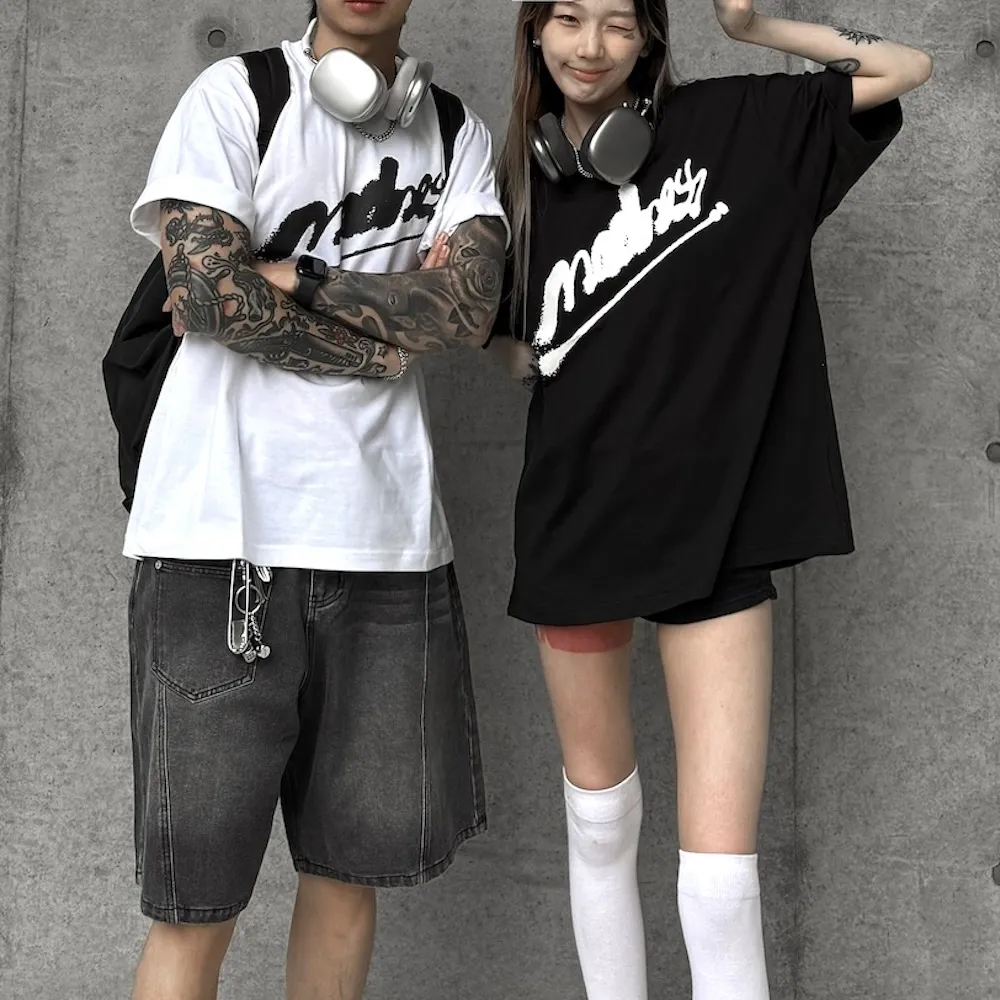 【AMERO】男裝 女裝 短袖圓領Ｔ恤(男裝 女裝 短袖圓領Ｔ恤 手繪英文字印花 寬鬆)