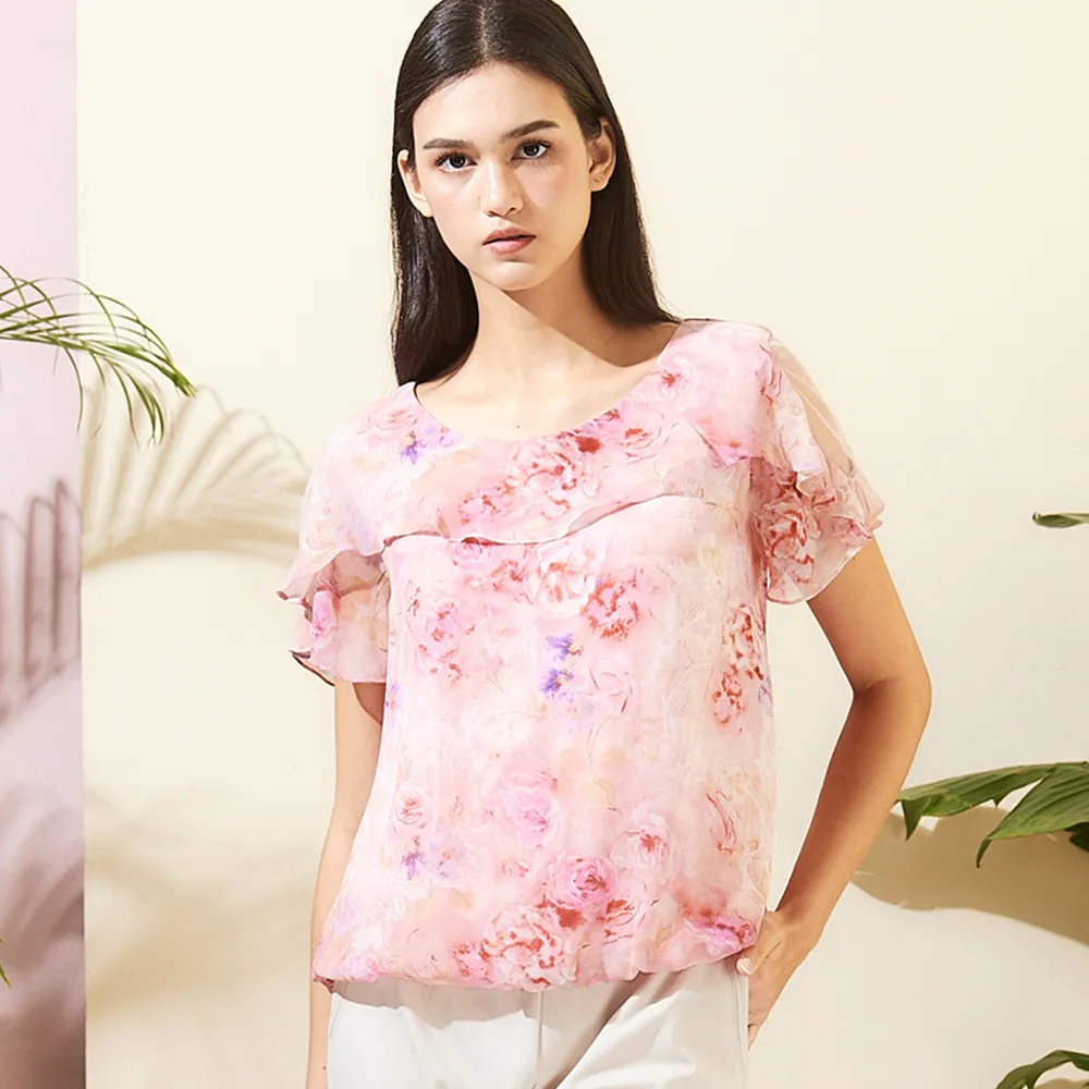 【TOWN’WEAR 棠葳】粉紅花卉雪紡上衣(中大尺碼/女上衣/女上著/短袖/透膚/滿版/印花/飄逸)