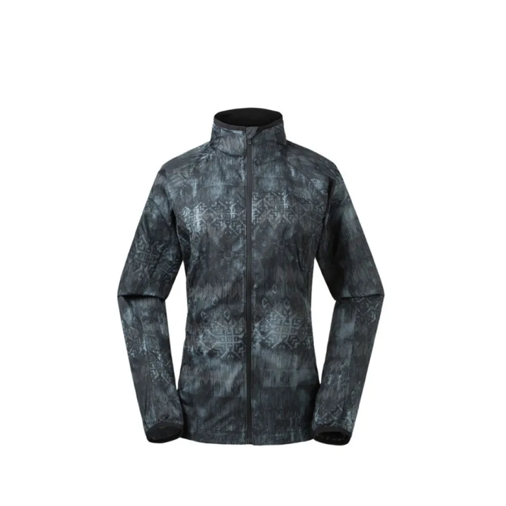 【The North Face】女 防風防潑水外套《黑色印花》3GEJ/防潑水/印花/外套/風衣/休閒(悠遊山水)