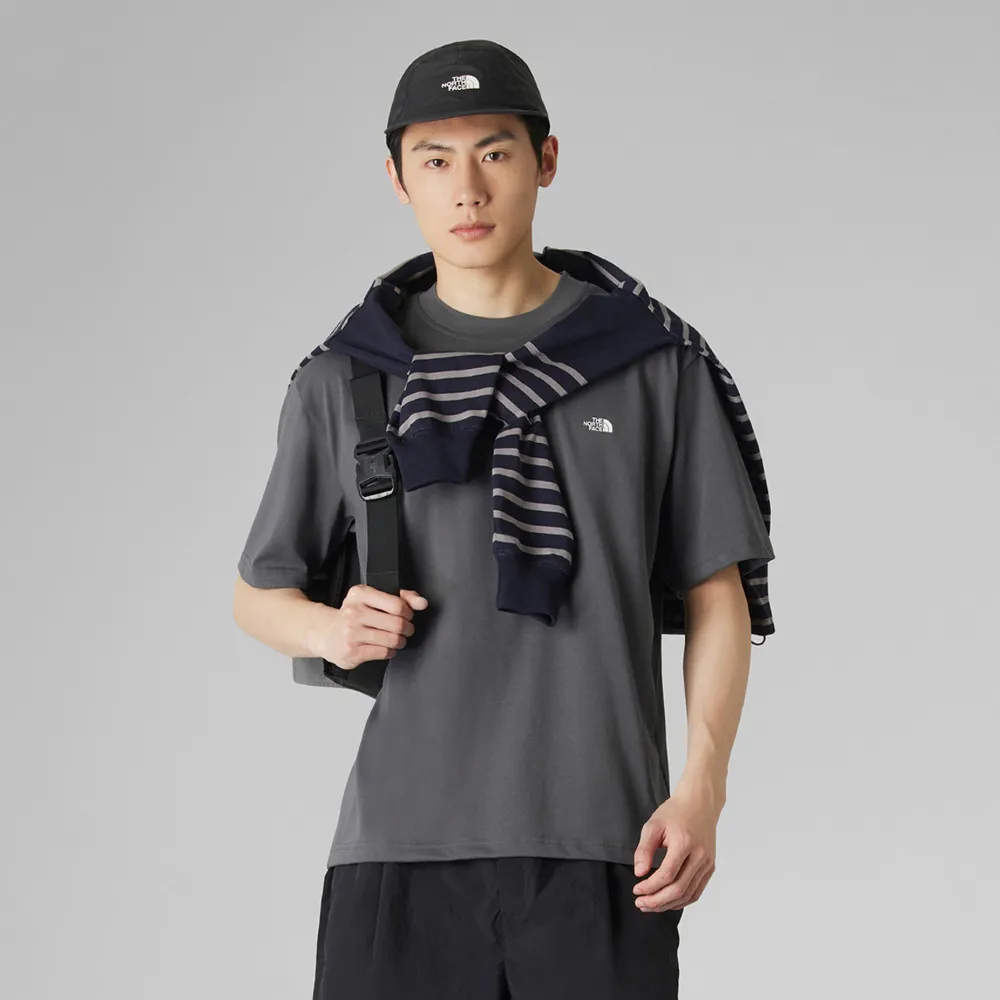 【The North Face】北面UE男款灰色背面大尺寸印花短袖T恤|8HF8RHI