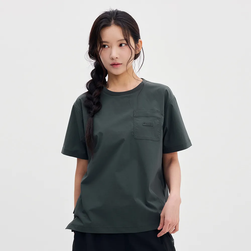【Discovery Expedition】Freshvent 女版梭織口袋Logo短袖T恤(DWRS82053-DGS)