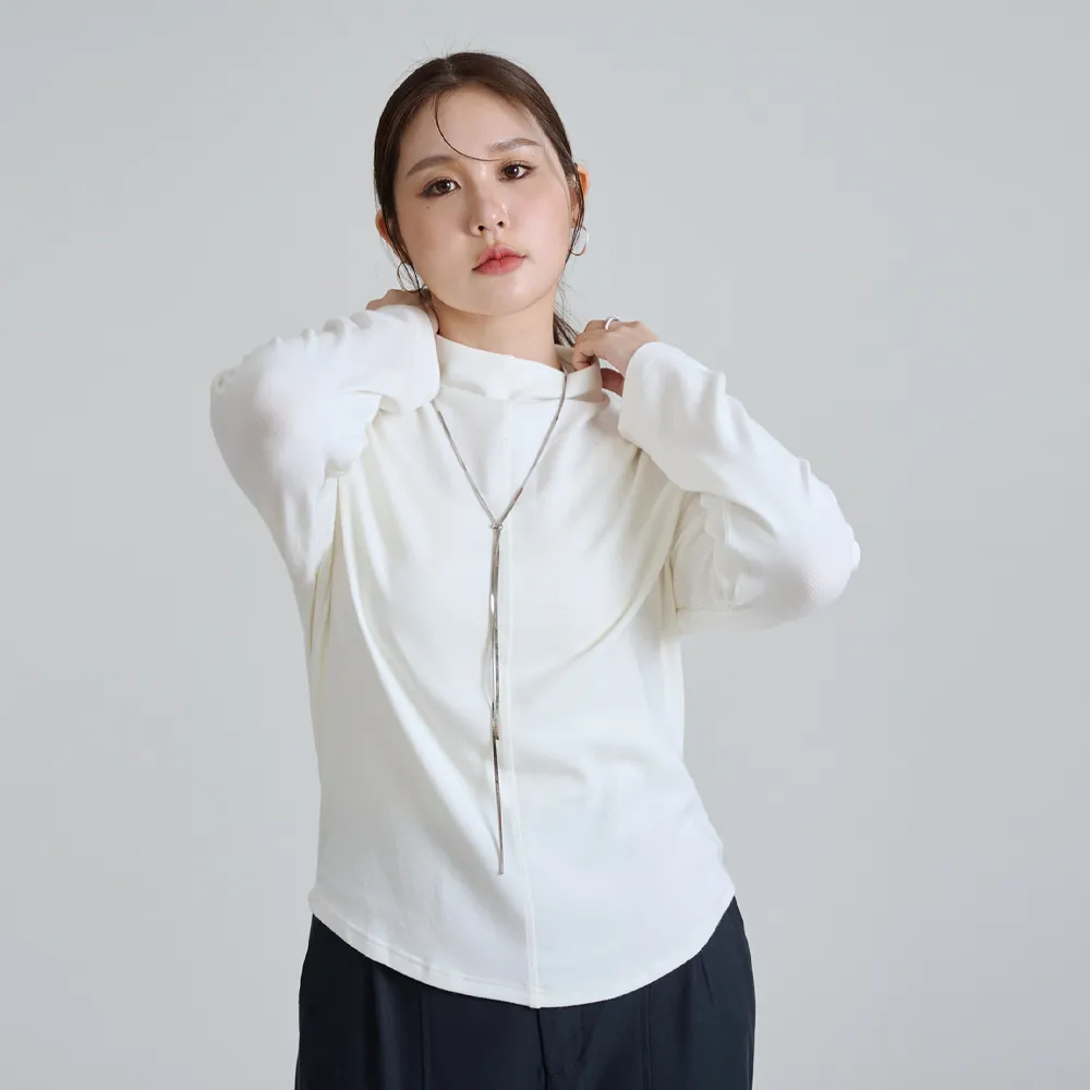 【M：MINb】細節車線防捲立領不勒脖上衣(米白/中大尺碼女裝/大尺碼女裝/XL女裝/上衣/大尺碼上衣/長袖上衣)