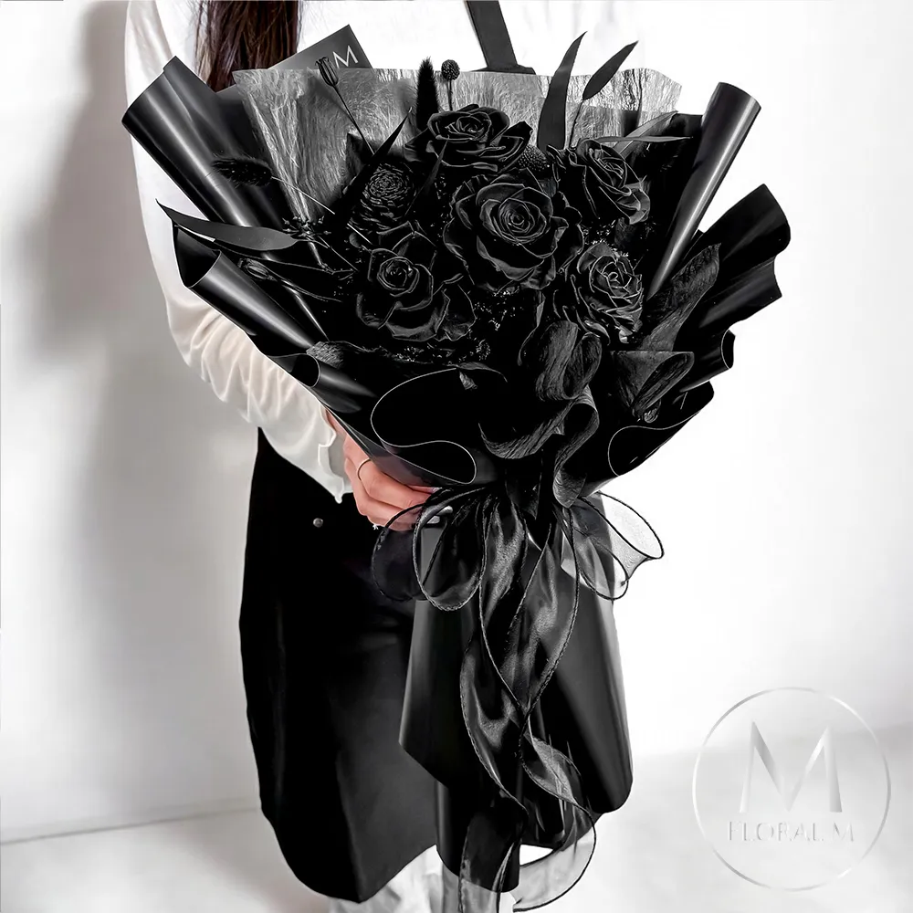 【Floral M】Dark Rose英式黑玫瑰永生花束贈香氛油(乾燥花/永生花/情人節花束/告白禮物/求婚花禮/生日花束)